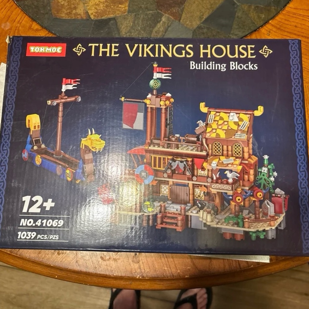 Vikings House Building Blocks Set - Colorful Adventure